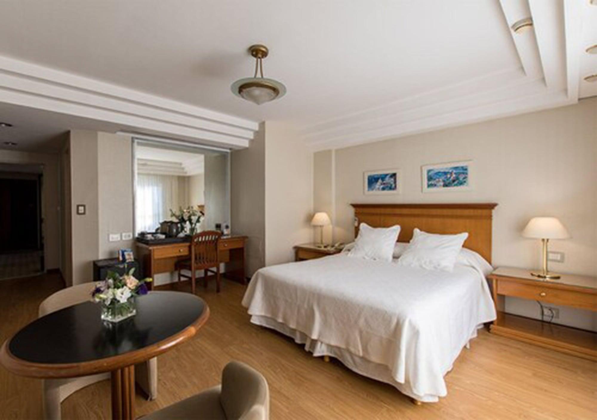 Solans Riviera Hotel