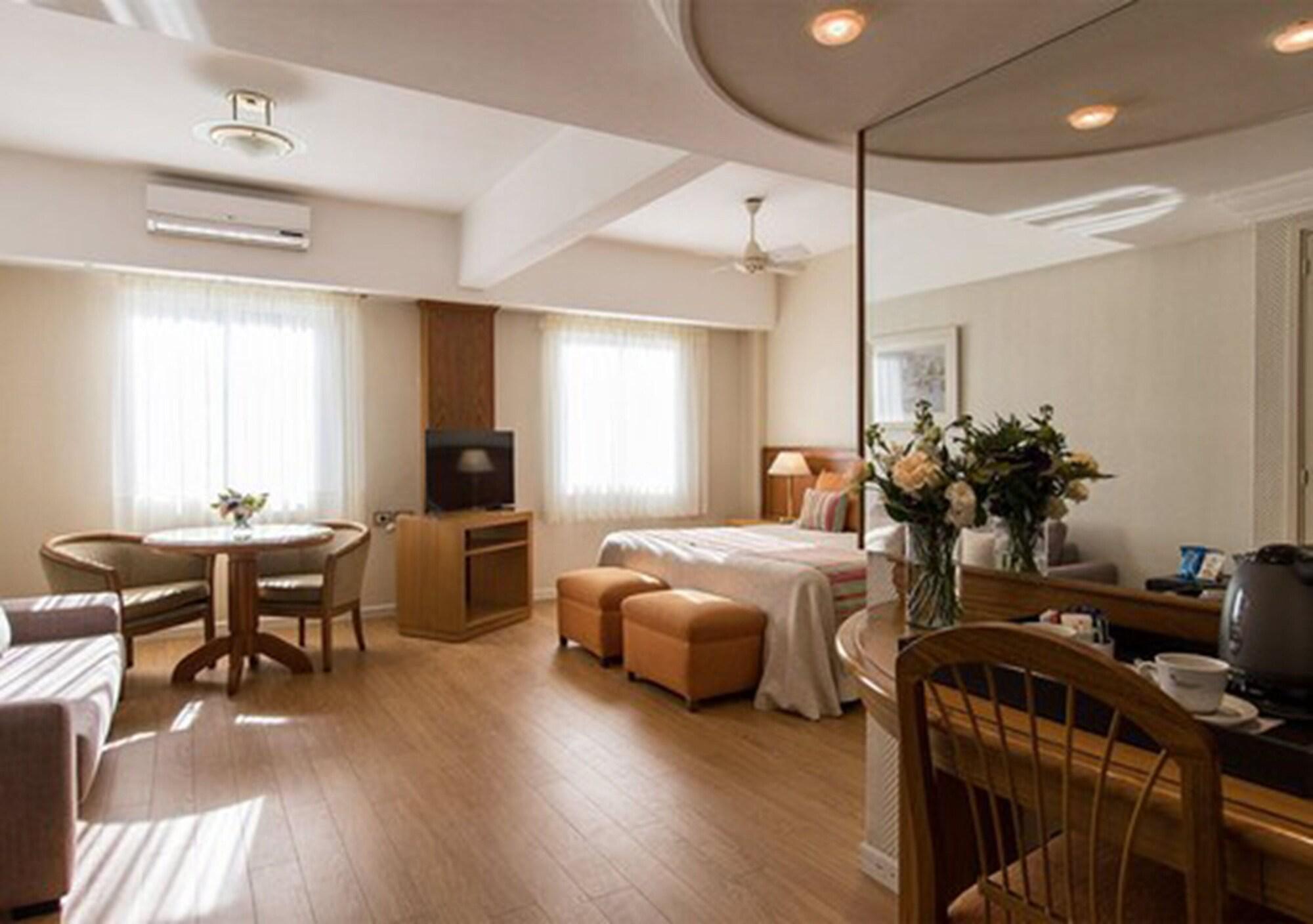 Hotel Solans Riviera 4*