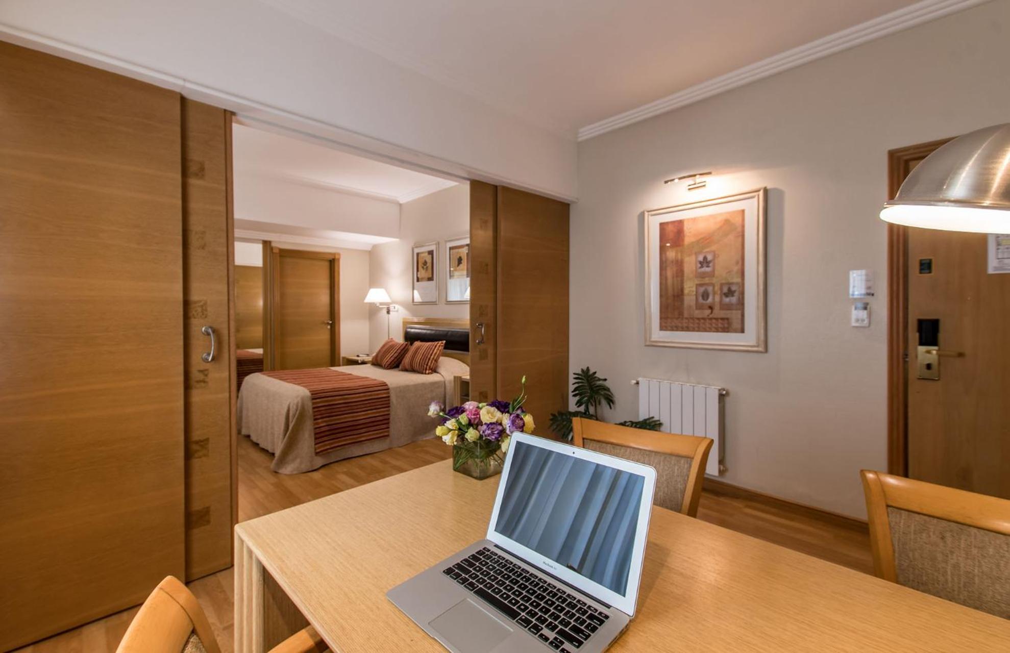 Solans Riviera Hotel